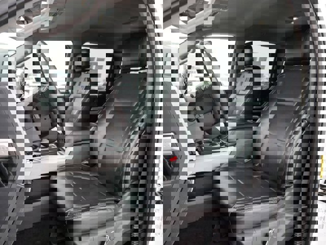 Certified 2017 Ford F350 Lariat w/ Tow Technology Bundle image 15