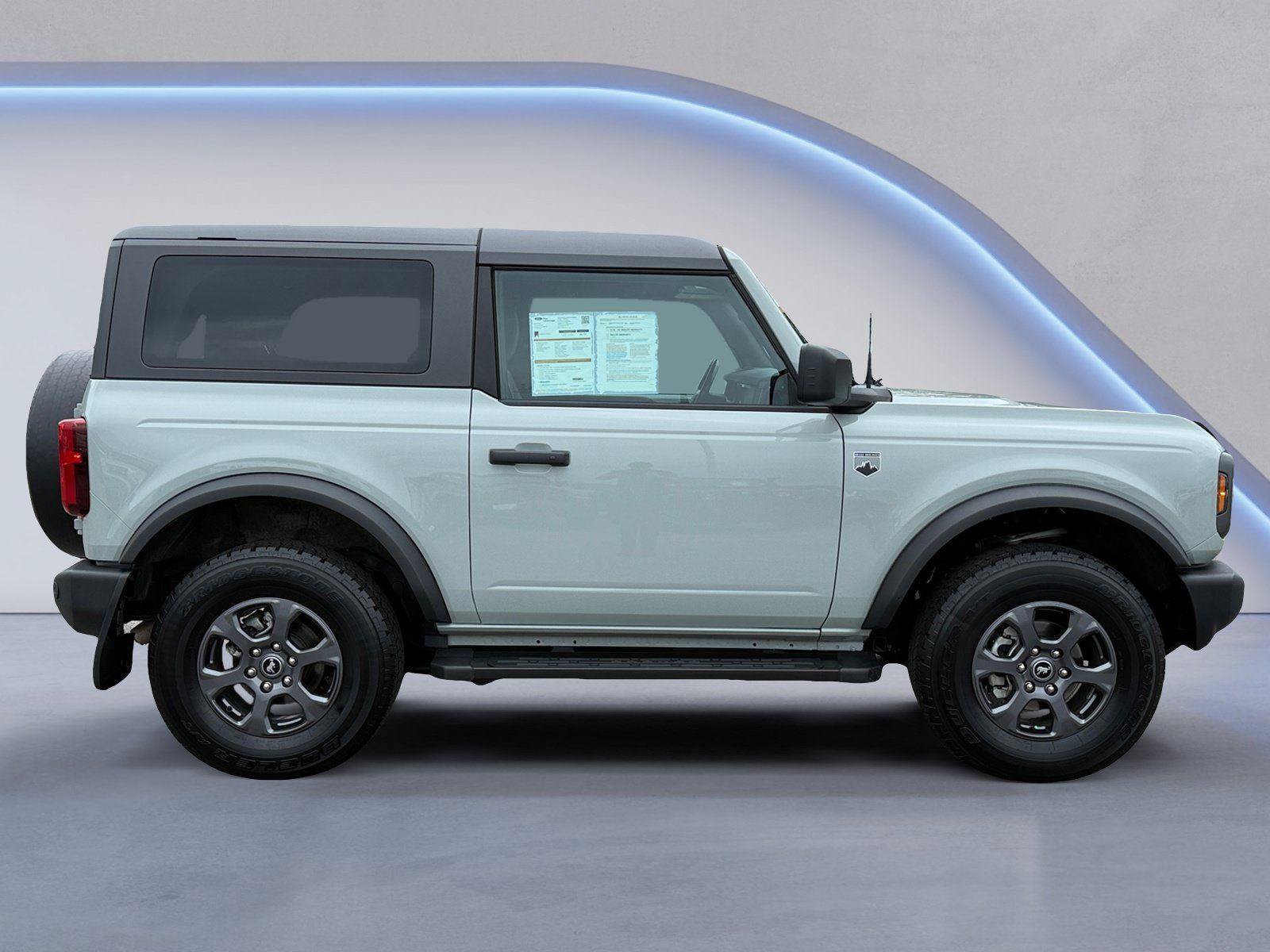Certified 2024 Ford Bronco Big Bend AWD/4WD image 2