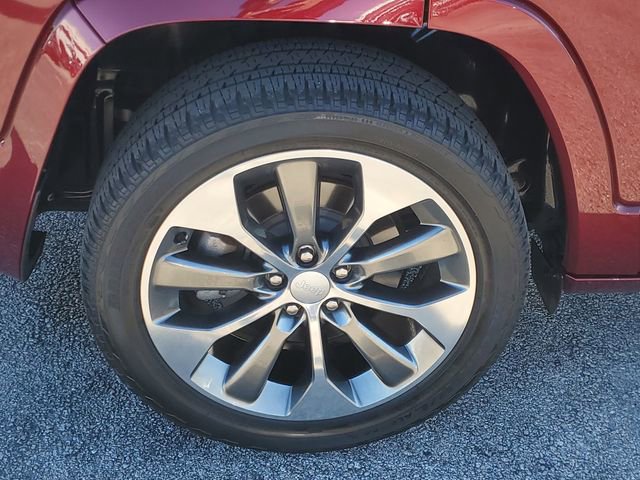 Used 2019 Jeep Cherokee Overland w/ Technology Group image 5