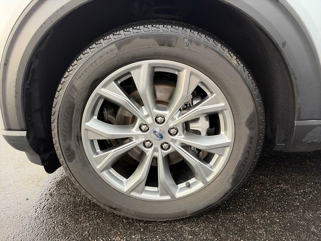 Certified 2021 Ford Explorer Limited w/ Equipment Group 301A AWD/4WD image 30