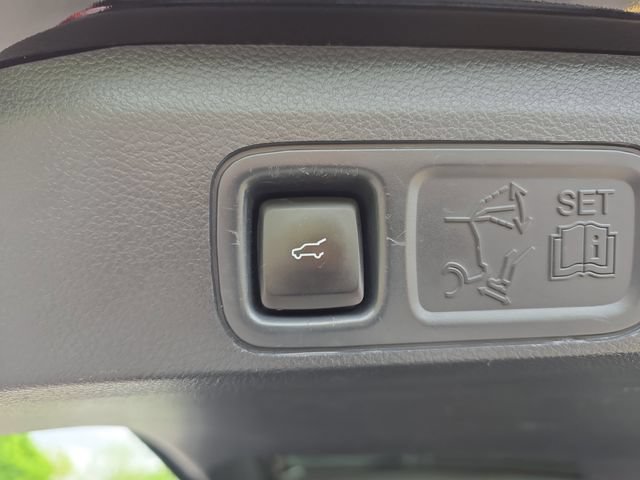 Certified 2022 Ford Expedition Max Limited AWD/4WD image 9