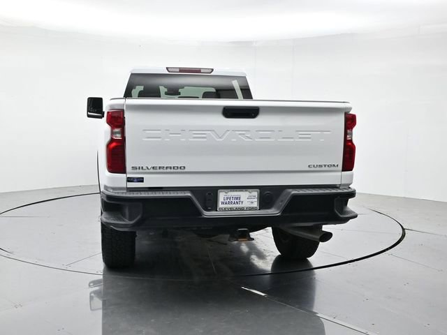 Used 2025 Chevrolet Silverado 2500 Custom AWD/4WD image 8