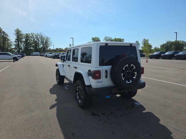Used 2025 Jeep Wrangler Unlimited Rubicon 4xe AWD/4WD image 5