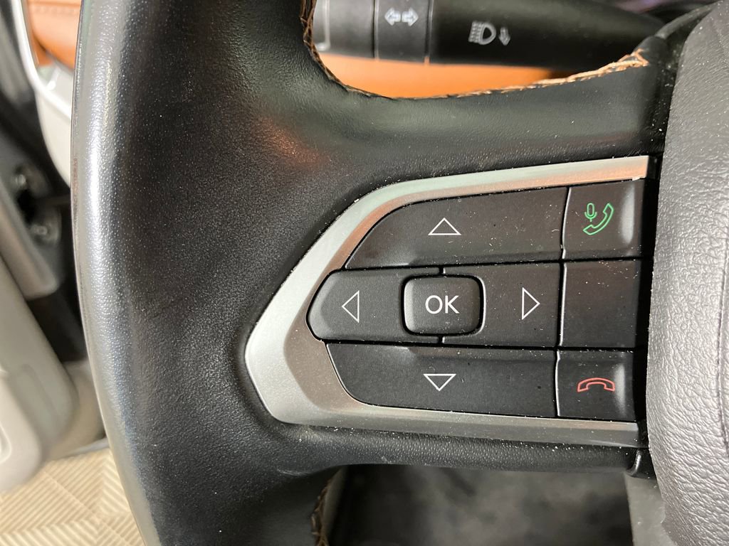 Used 2022 Jeep Compass Limited w/ Sun and Sound Group image 17