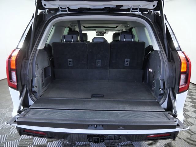 Certified 2025 Ford Expedition Active AWD/4WD image 9