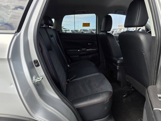 Used 2024 Mitsubishi Outlander Sport AWD image 26