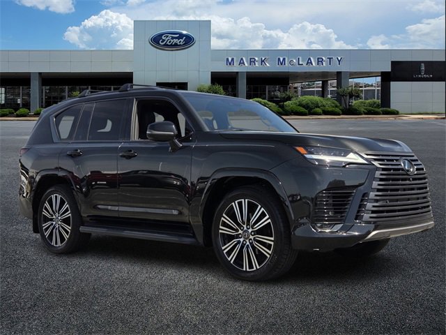 Used 2024 Lexus LX 600 4WD w/ Appearance Package image 7