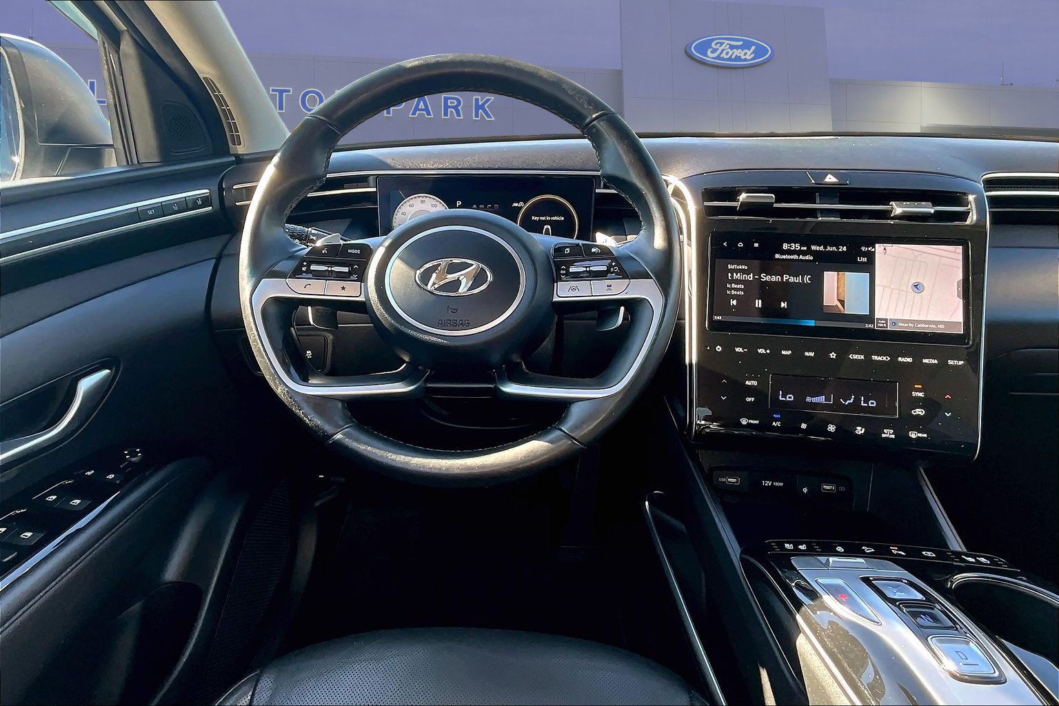 Used 2023 Hyundai Tucson Limited w/ Cargo Package AWD/4WD image 8