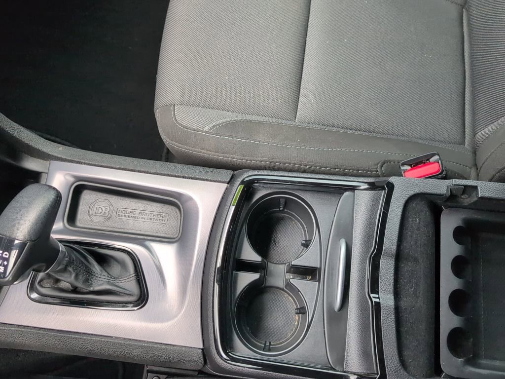 Used 2020 Dodge Charger SXT w/ Blacktop Package image 18