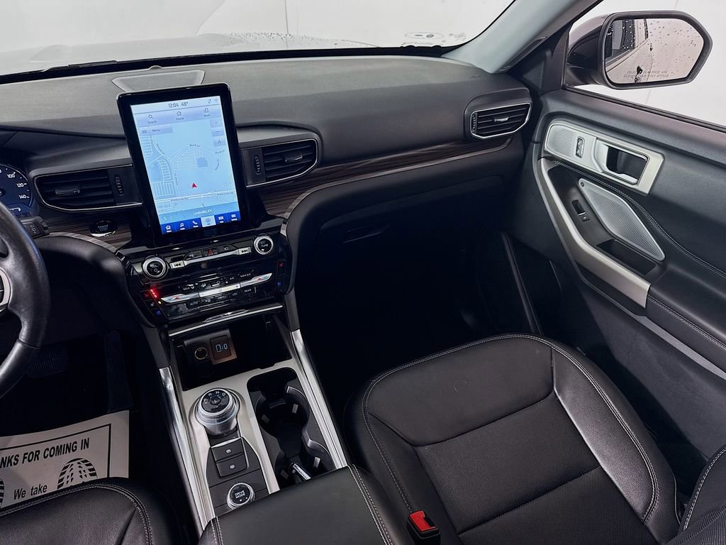 Certified 2023 Ford Explorer Limited w/ Limited Technology Package image 25