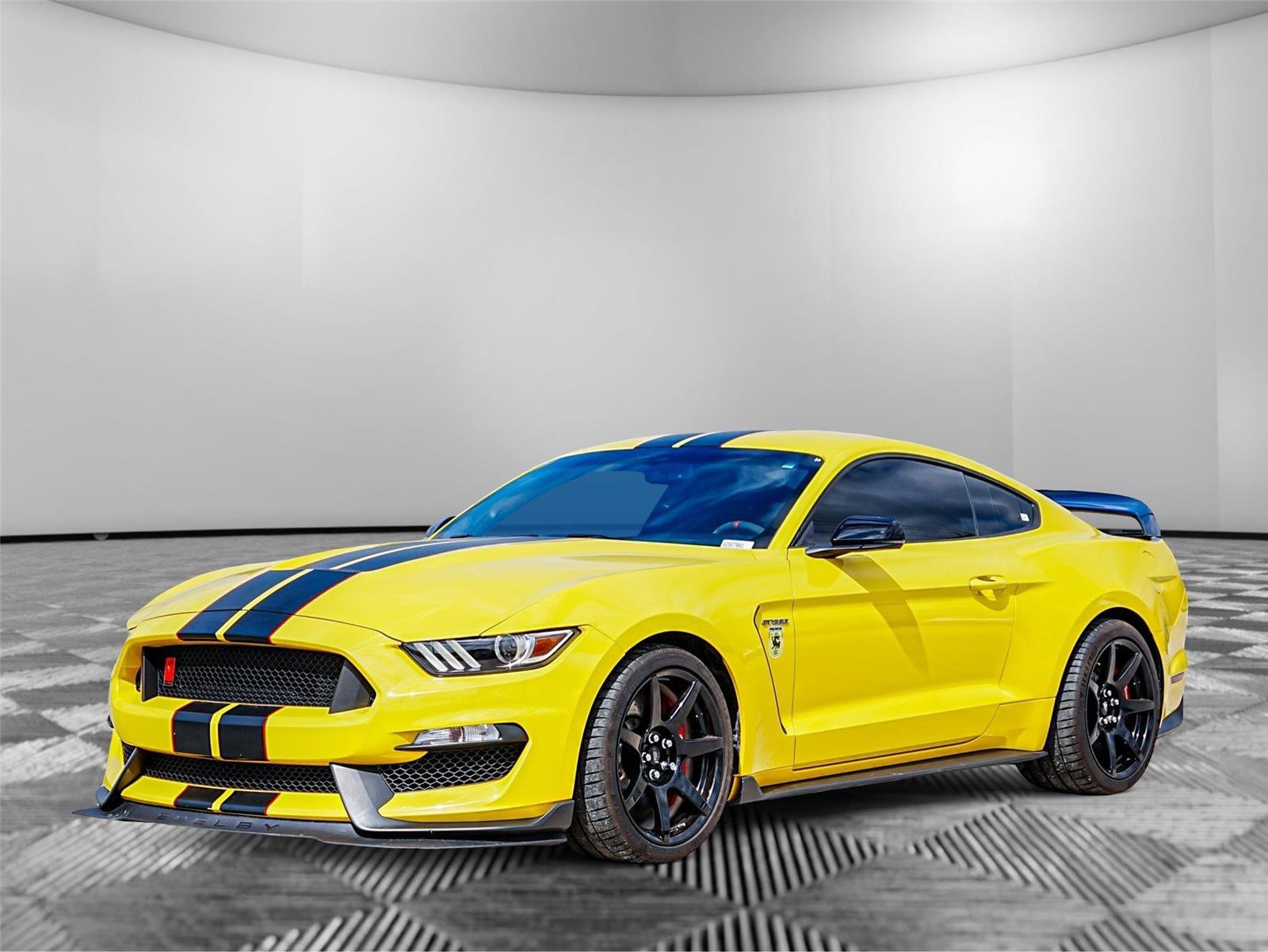 Certified 2017 Ford Mustang Shelby GT350R w/ GT350R Equipment Group 920A RWD image 8