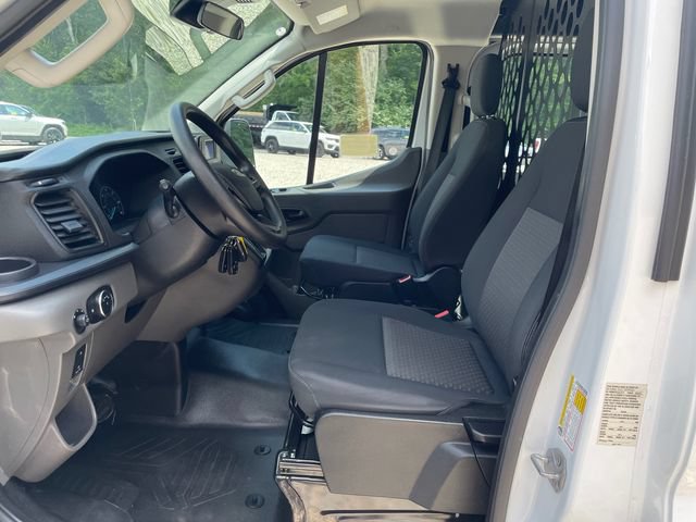 Certified 2025 Ford Transit 250 Low Roof w/ Exterior Upgrade Package RWD image 32