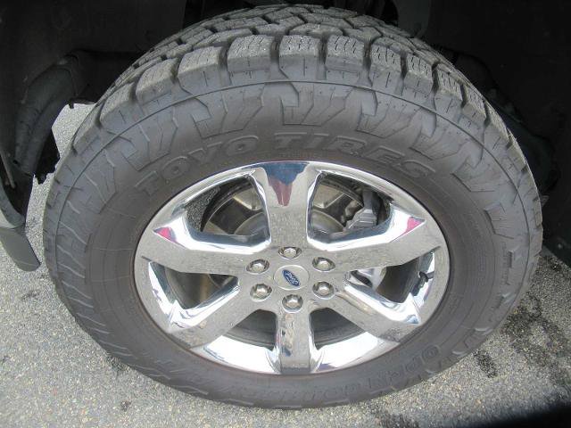 Certified 2023 Ford F150 Lariat w/ Trailer Tow Package AWD/4WD image 9