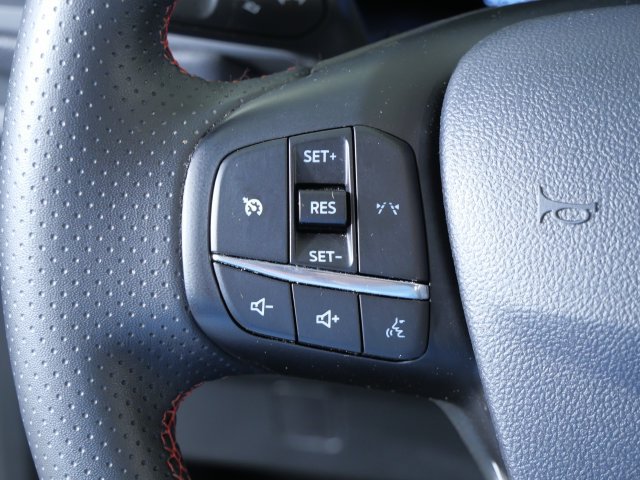 Certified 2025 Ford Escape ST-Line AWD/4WD image 30