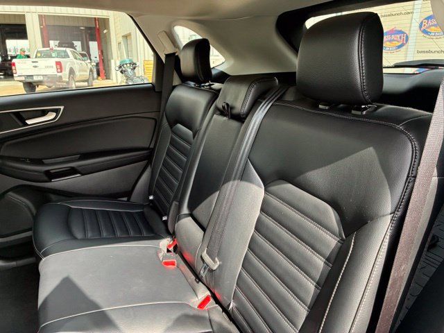 Certified 2024 Ford Edge SEL w/ Convenience Package AWD/4WD image 9