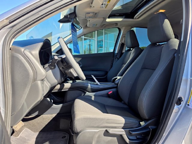 Used 2022 Honda HR-V EX image 13