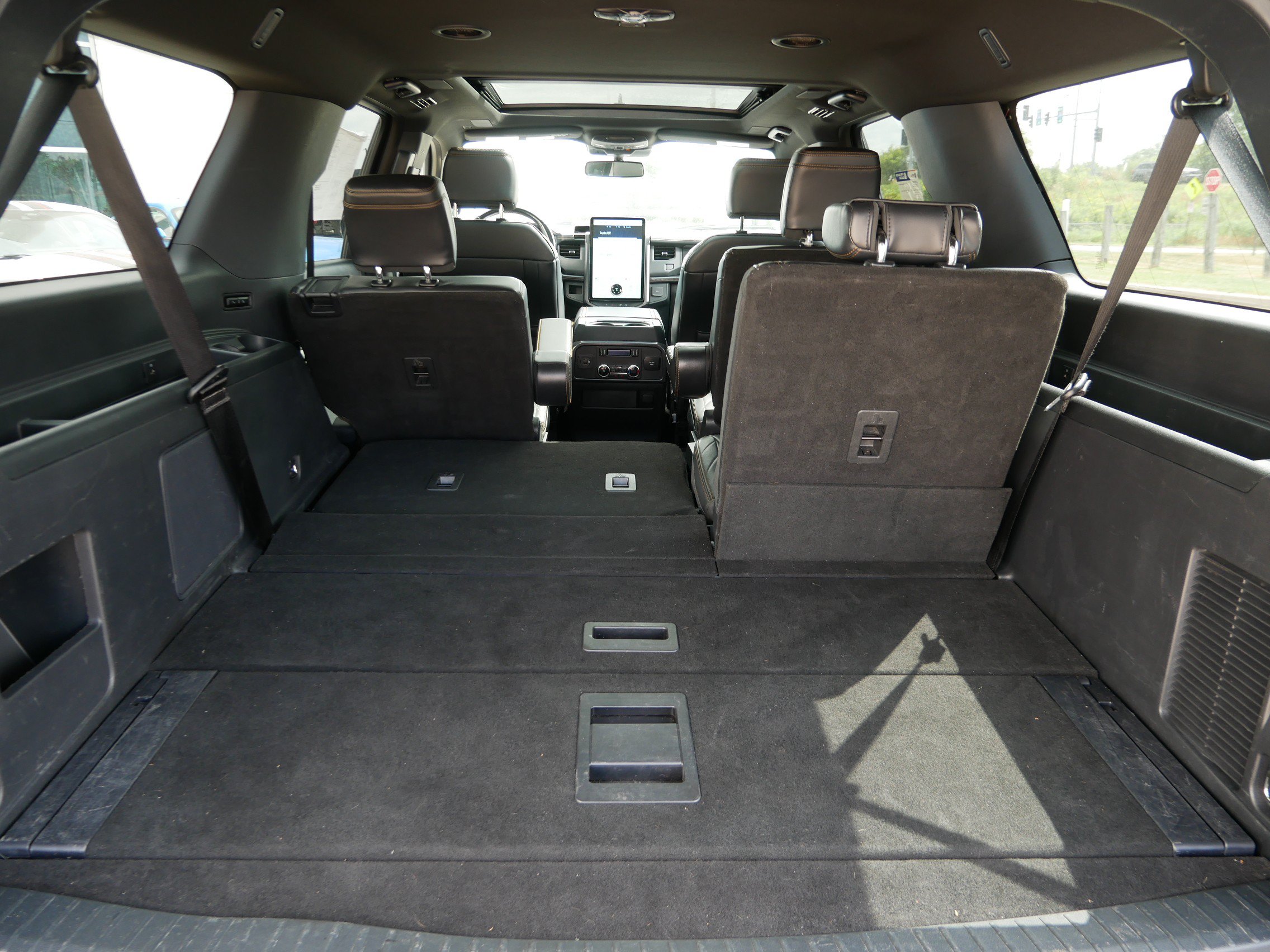 Certified 2023 Ford Expedition Max Platinum AWD/4WD image 8