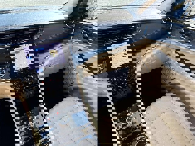 Used 2021 Jeep Grand Cherokee L Limited image 16