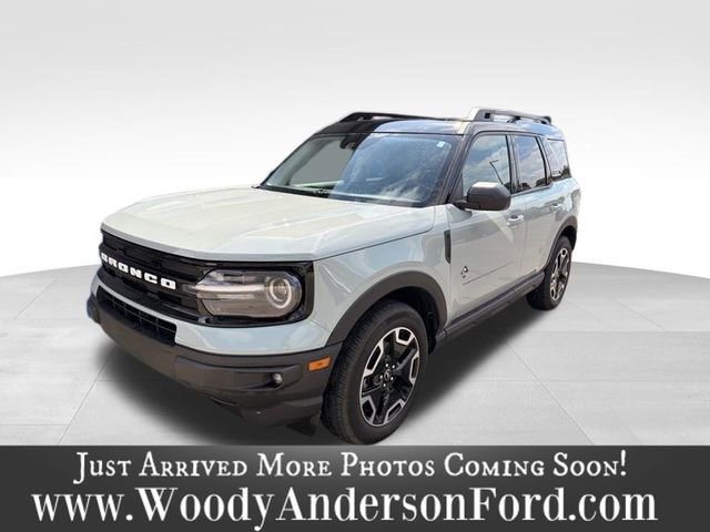 Certified 2024 Ford Bronco Sport Outer Banks w/ Tech Package AWD/4WD image 1