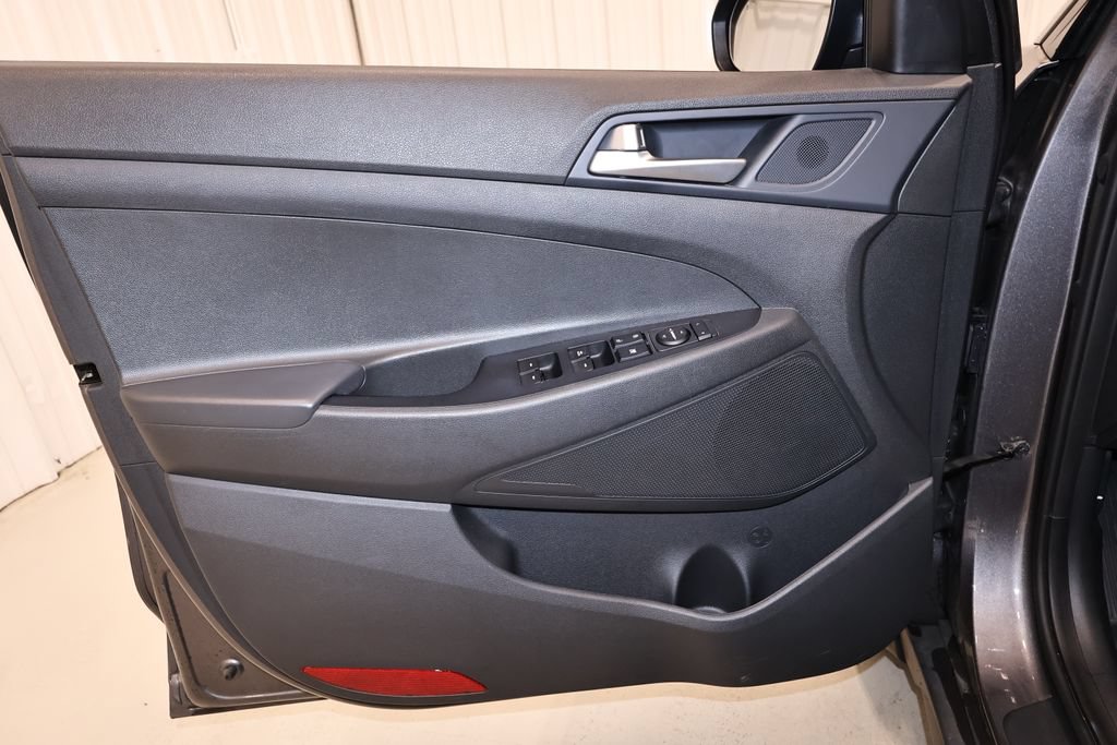 Used 2020 Hyundai Tucson Value AWD/4WD image 11