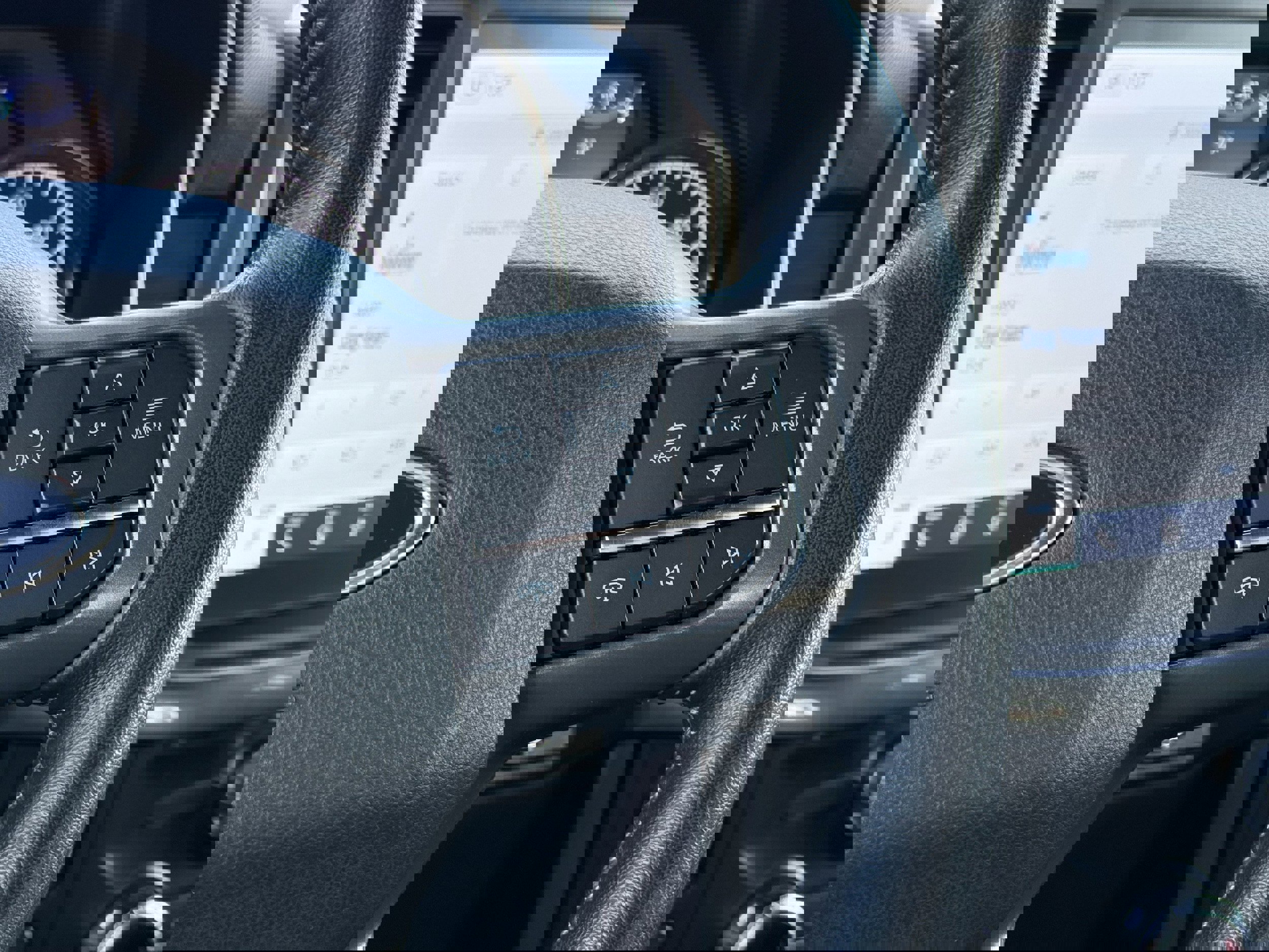 Certified 2022 Ford F150 XLT w/ Equipment Group 302A High image 21