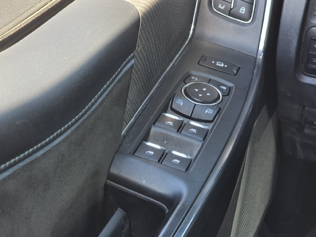 Certified 2025 Ford F350 Platinum AWD/4WD image 19