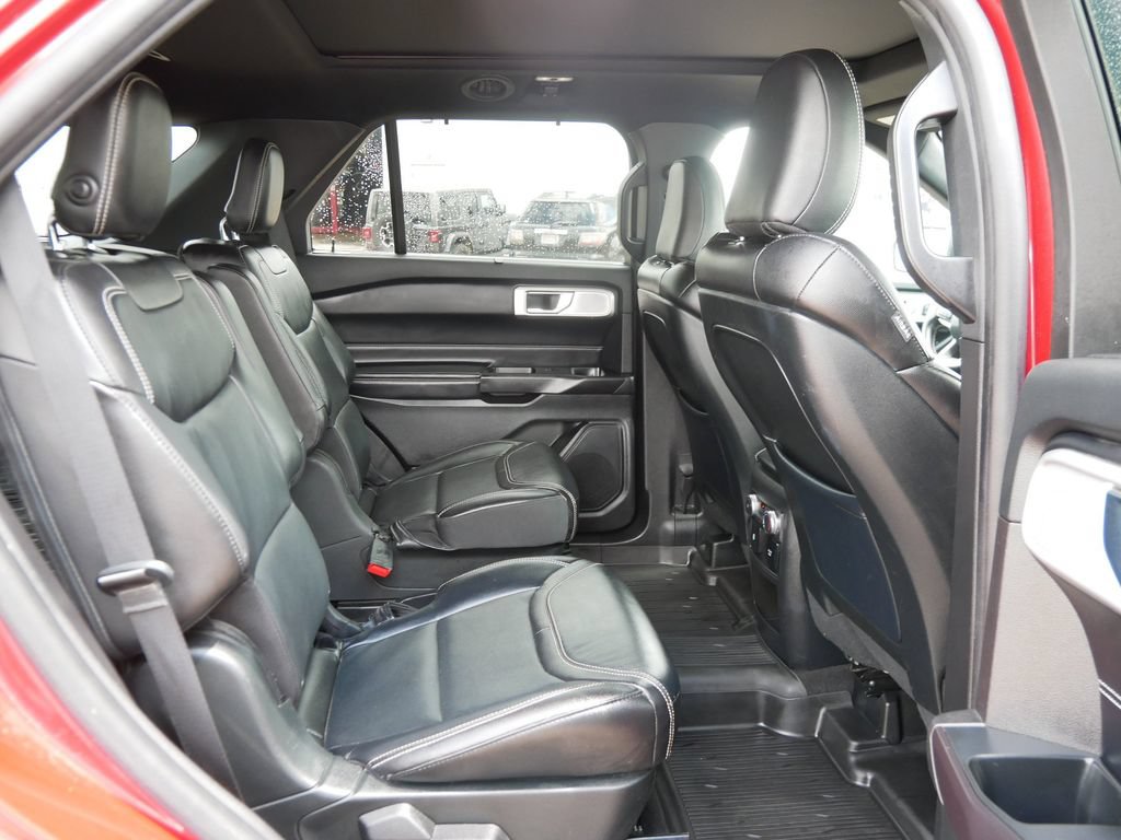 Certified 2020 Ford Explorer ST w/ ST Street Pack AWD/4WD image 12
