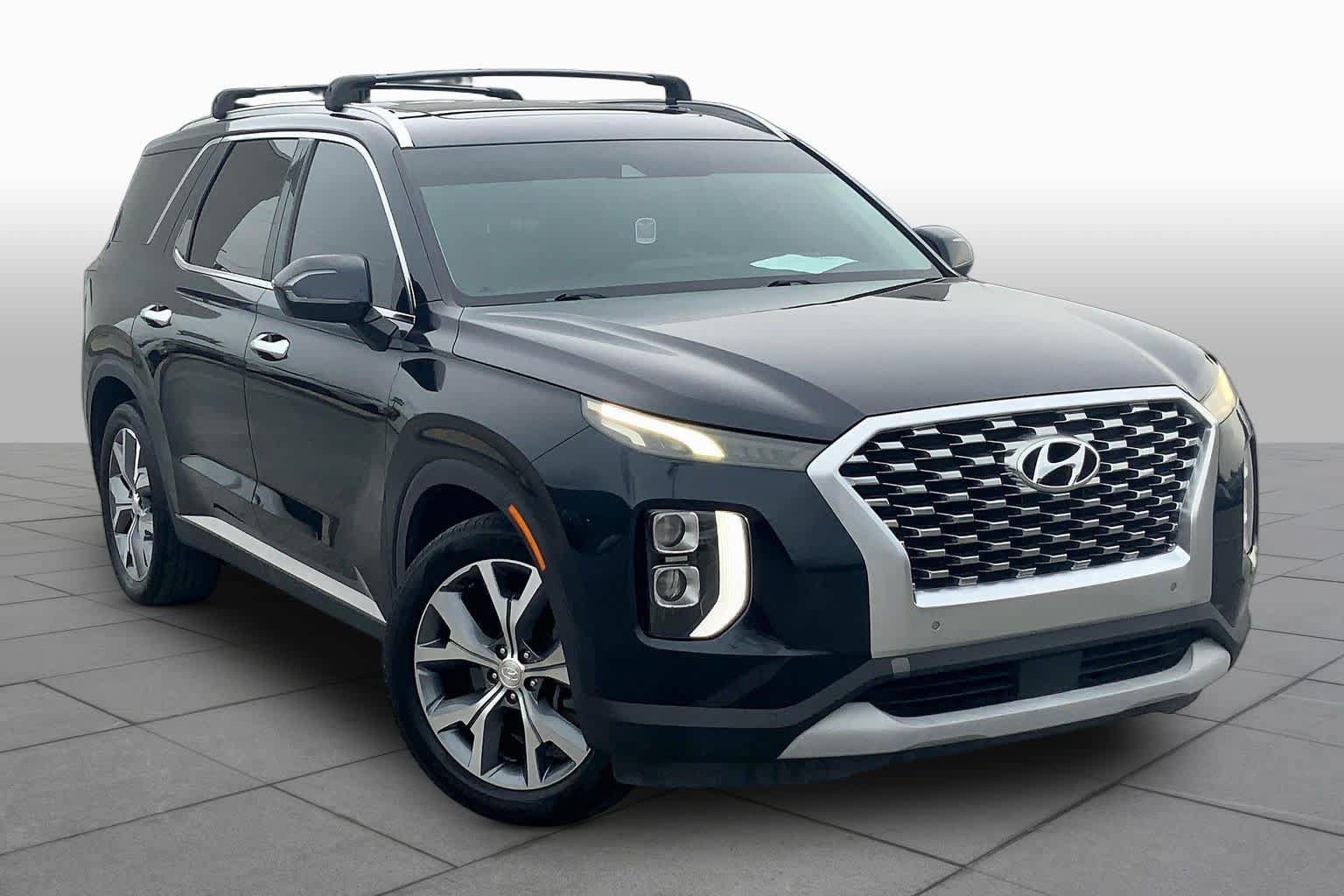 Used 2020 Hyundai Palisade SEL FWD image 3