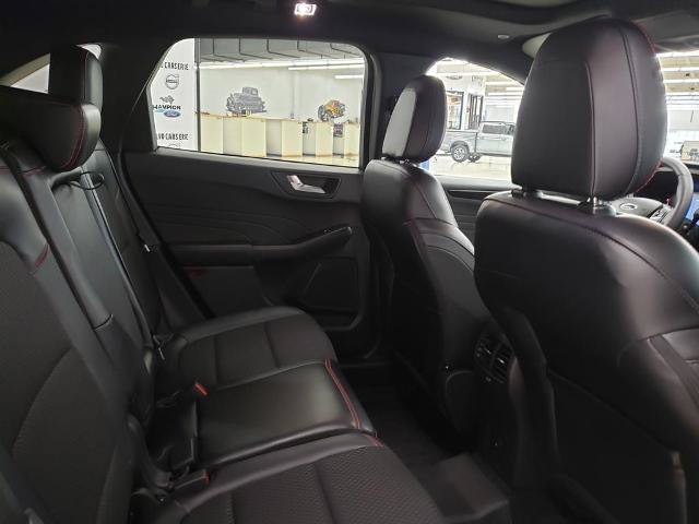 Certified 2025 Ford Escape ST-Line w/ Tech Pack #1 AWD/4WD image 17