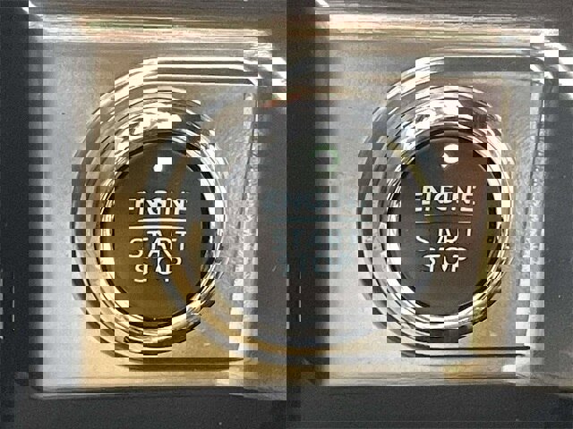 Certified 2023 Ford F150 Lariat w/ Equipment Group 502A High image 31