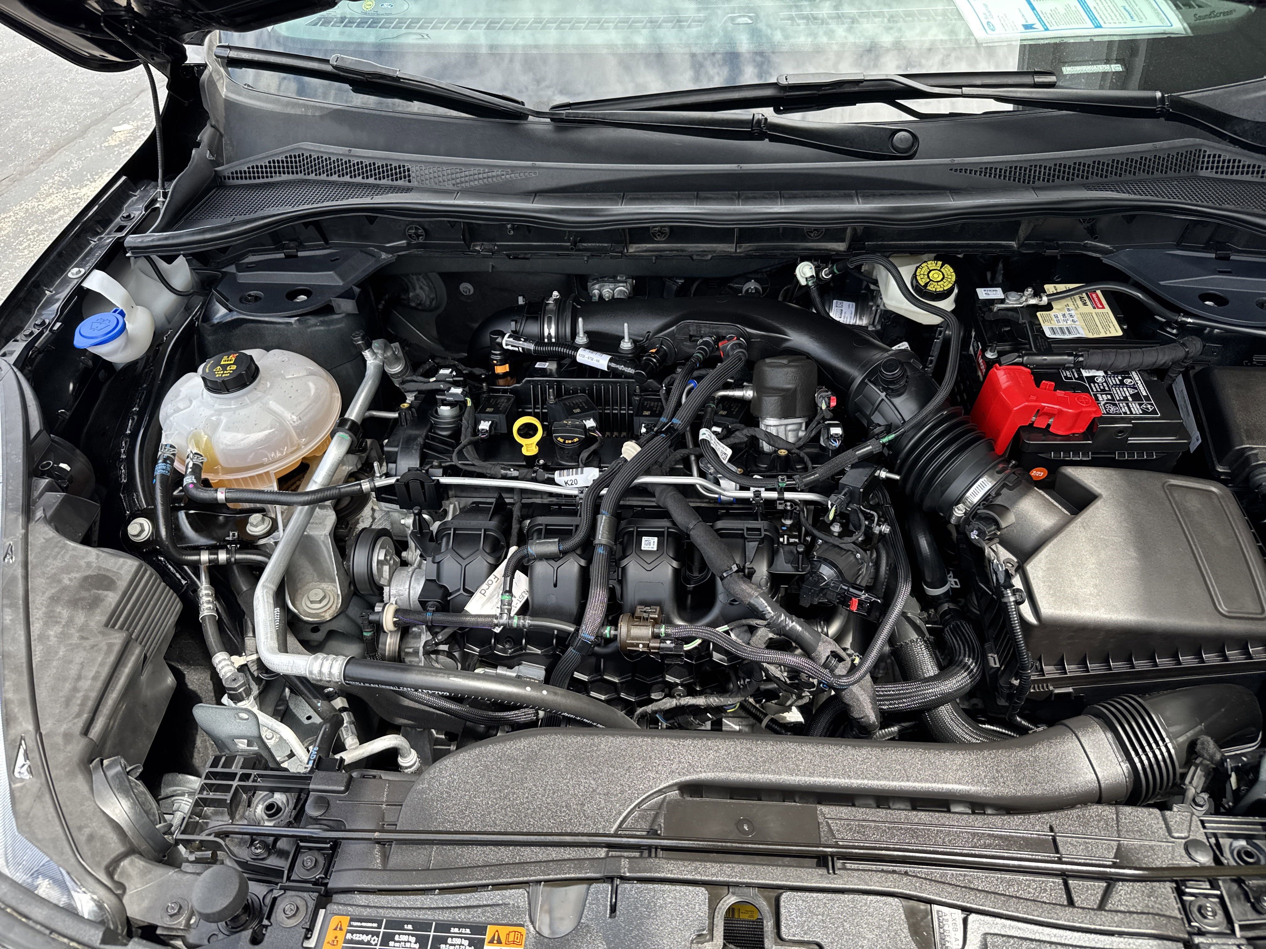 Certified 2022 Ford Escape SEL w/ SEL Stealth AWD Package image 41