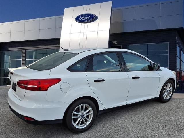 Certified 2018 Ford Focus S FWD image 2