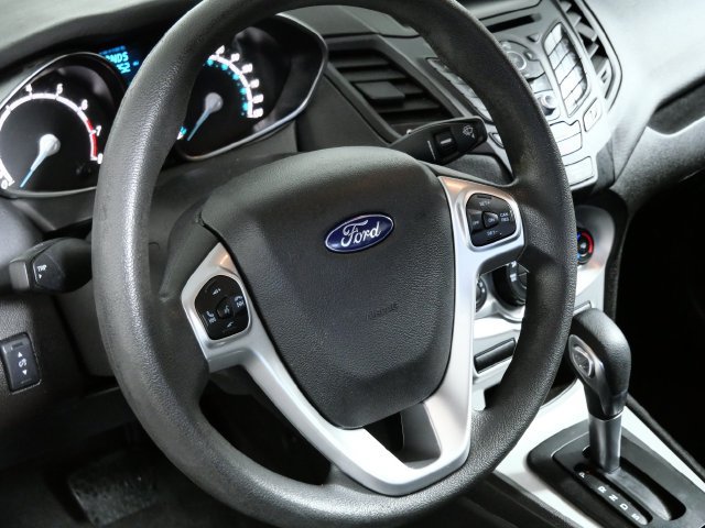 Certified 2017 Ford Fiesta SE FWD image 18