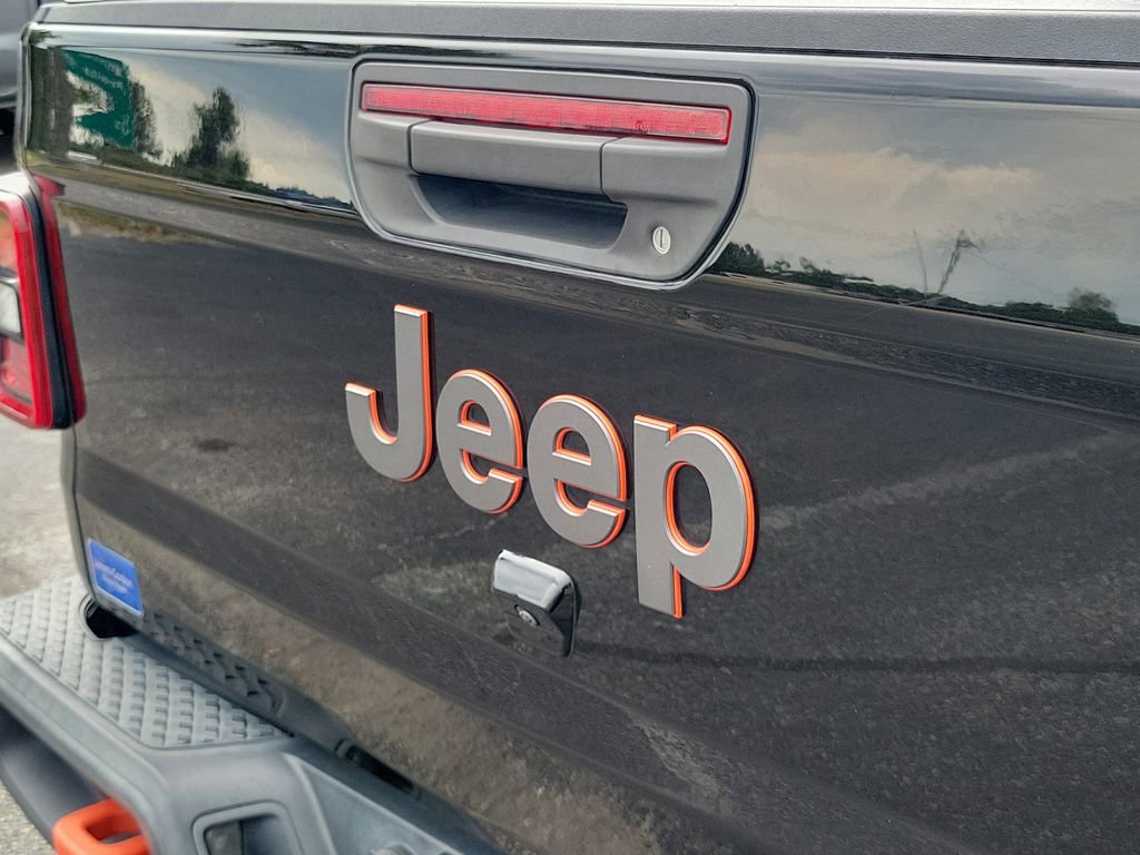 Used 2021 Jeep Gladiator Mojave w/ LED Lighting Group AWD/4WD image 6