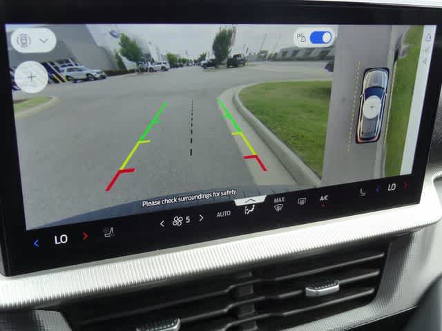 Certified 2025 Ford Explorer ST-Line AWD/4WD image 29