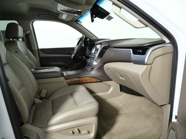 Used 2020 Chevrolet Suburban Premier image 11