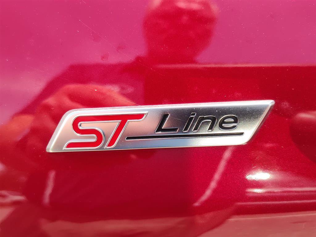 Certified 2025 Ford Explorer ST-Line w/ Premium Package AWD/4WD image 5