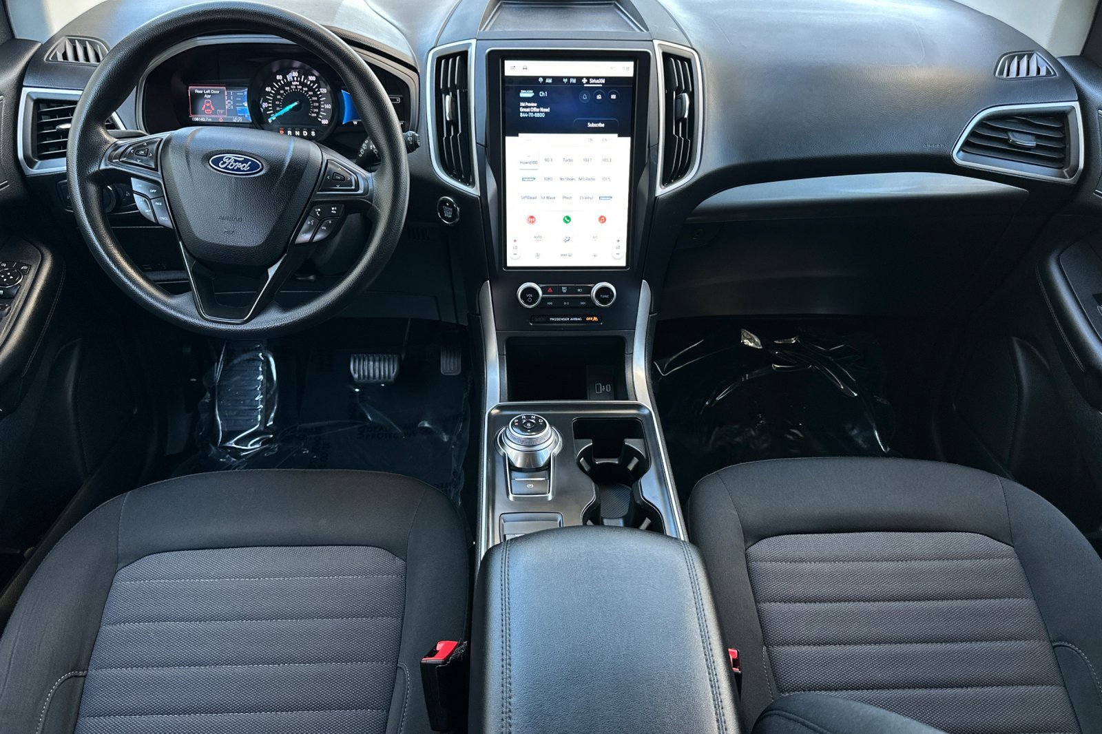 Certified 2022 Ford Edge SE w/ Black Appearance Package image 12