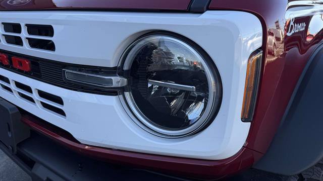 Certified 2026 Ford Bronco Heritage Edition AWD/4WD image 5