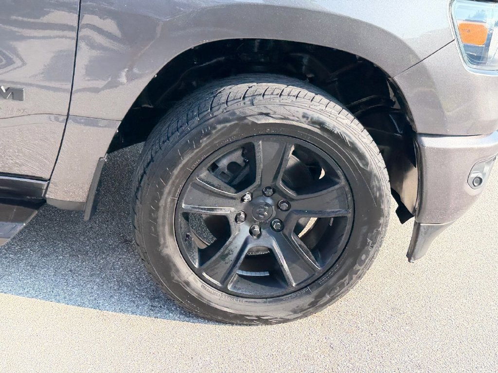 Used 2022 RAM 1500 Big Horn AWD/4WD image 9