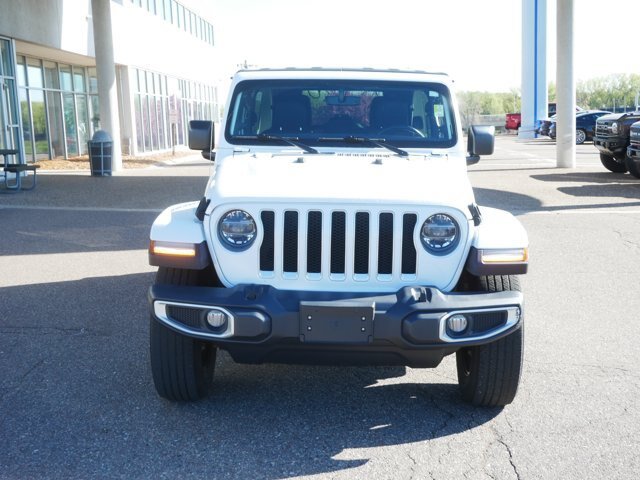 Used 2020 Jeep Wrangler Unlimited Sahara AWD/4WD image 2