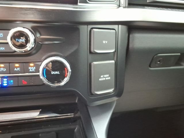 Certified 2024 Ford F350 Lariat w/ Lariat Ultimate Package AWD/4WD image 31