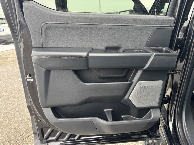 Certified 2022 Ford F150 Raptor w/ Equipment Group 801A High image 29