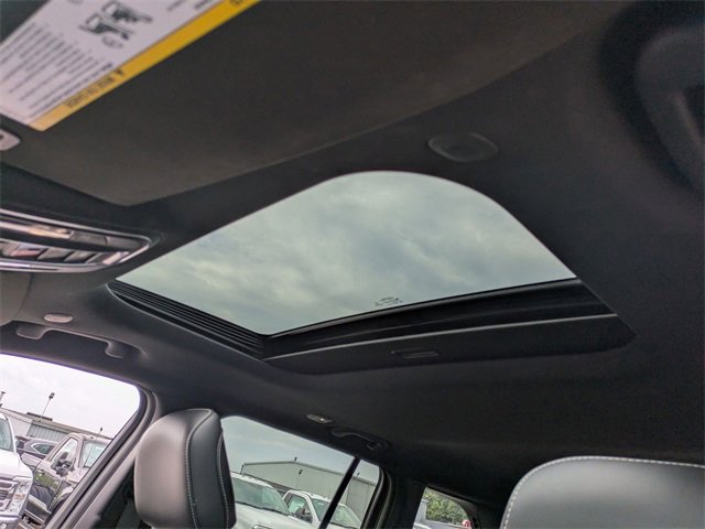 Used 2022 Jeep Grand Cherokee Altitude image 17