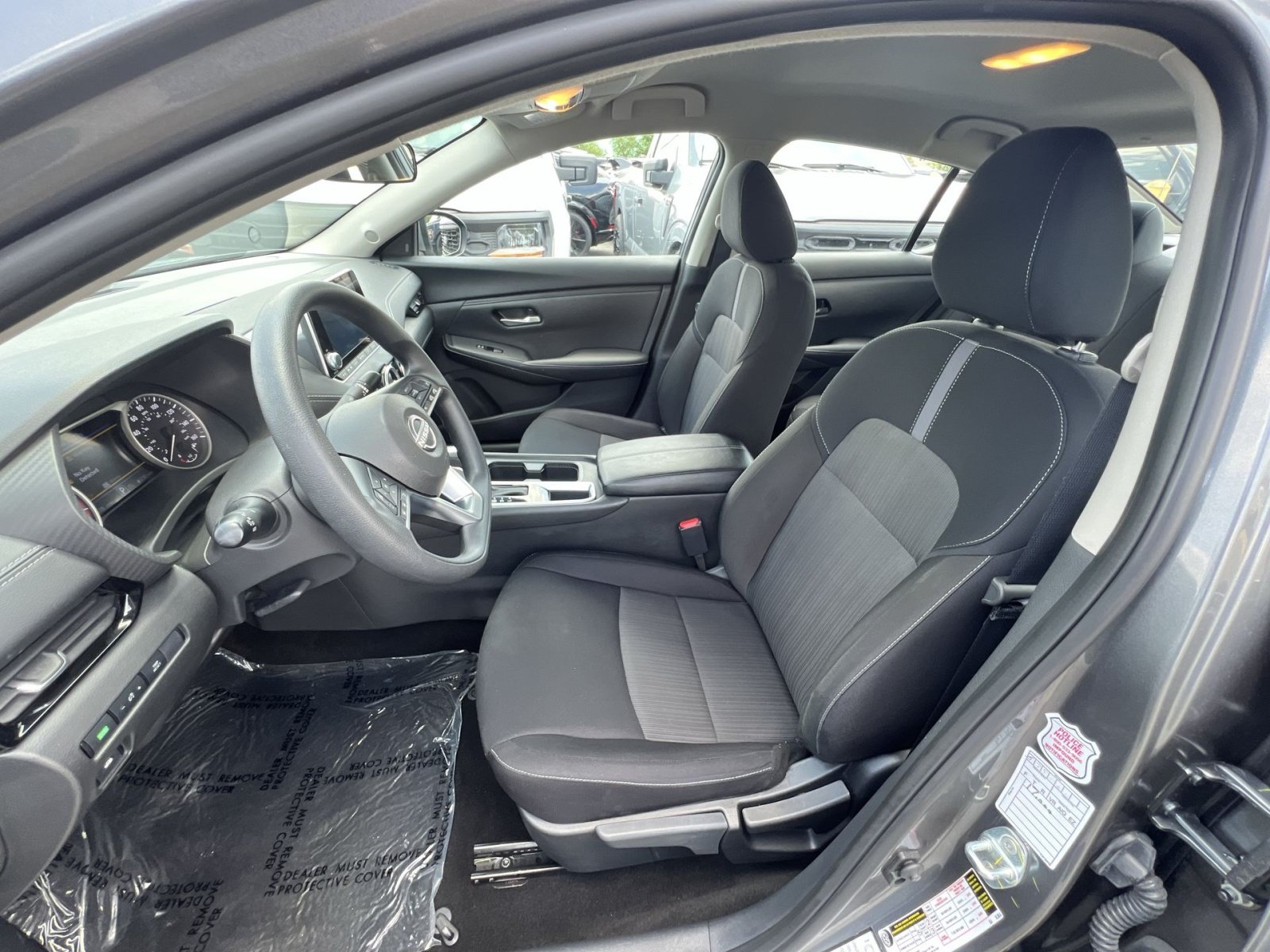 Used 2025 Nissan Sentra SV FWD image 21