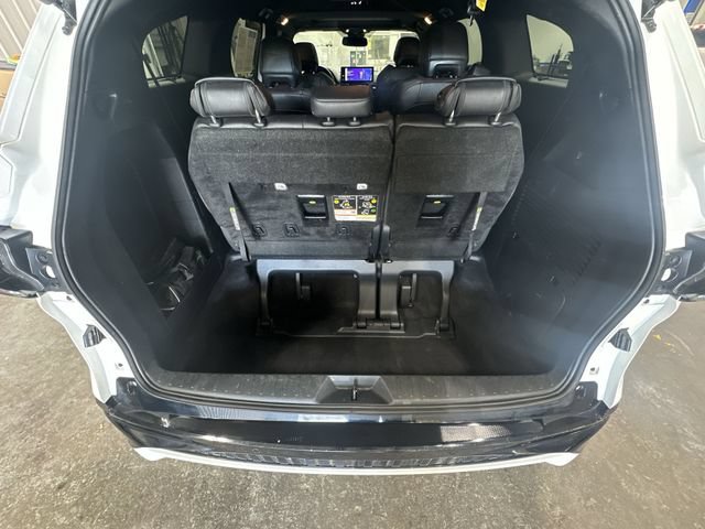 Used 2025 Toyota Sienna XSE w/ XSE Premium Package AWD/4WD image 26