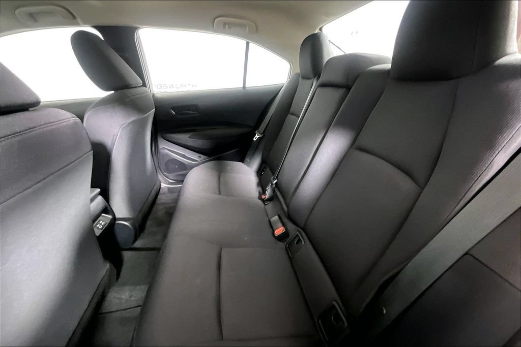 Used 2026 Toyota Corolla LE FWD image 21