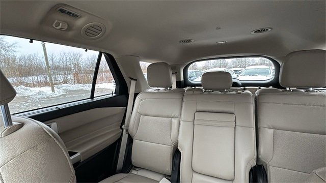 Certified 2023 Ford Explorer Limited w/ Hybrid Equipment Group 310A image 27