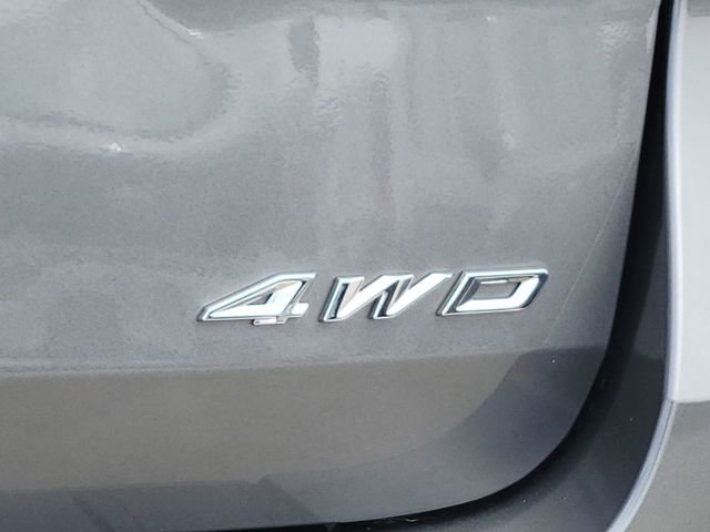 Certified 2022 Ford Explorer XLT w/ Equipment Group 202A AWD/4WD image 18