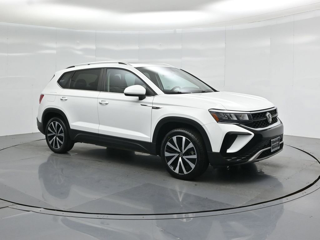 Used 2022 Volkswagen Taos SE FWD image 21